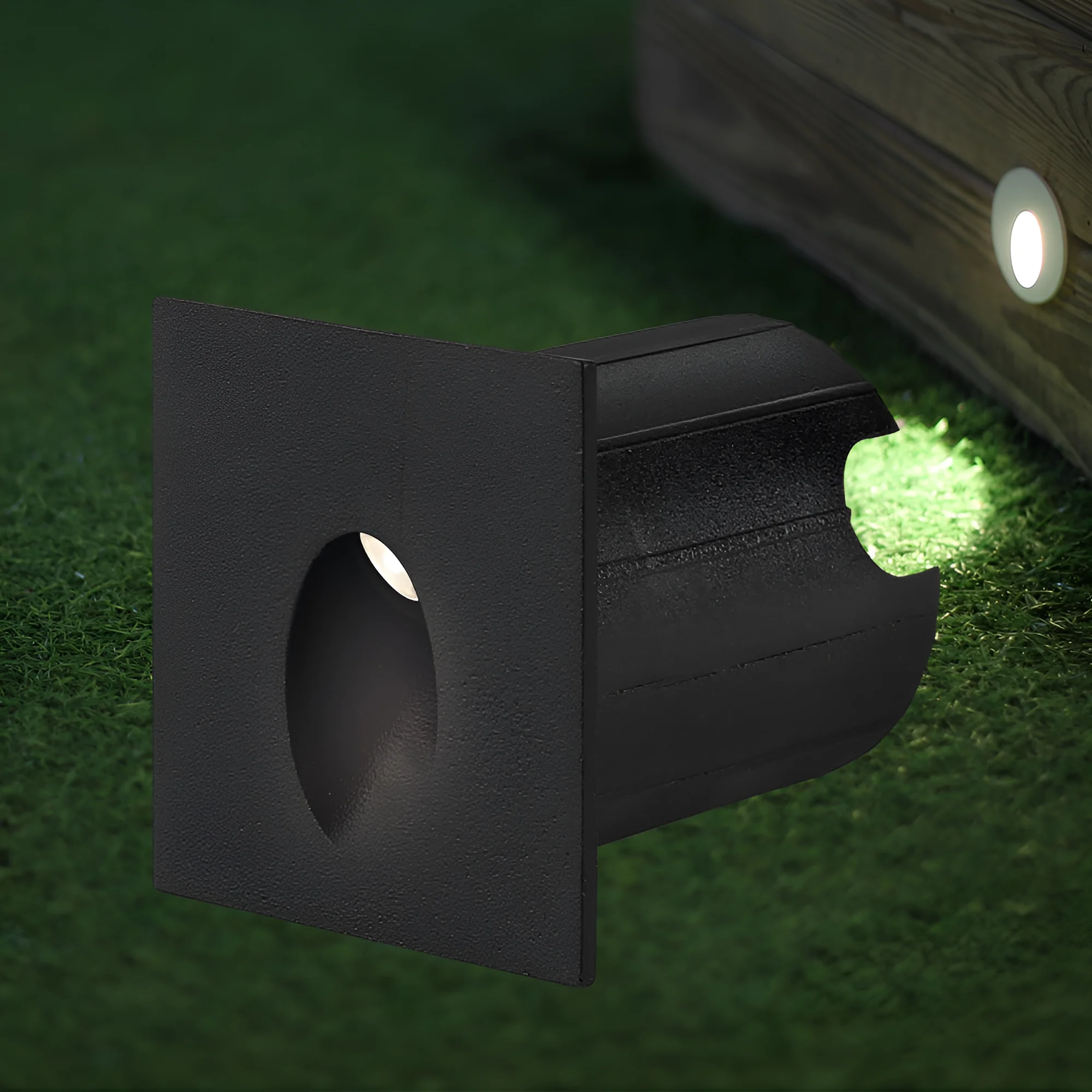 BRY-VECTOR-A-SQR-BLC-2W-3000K-IP65-WALL LIGHT