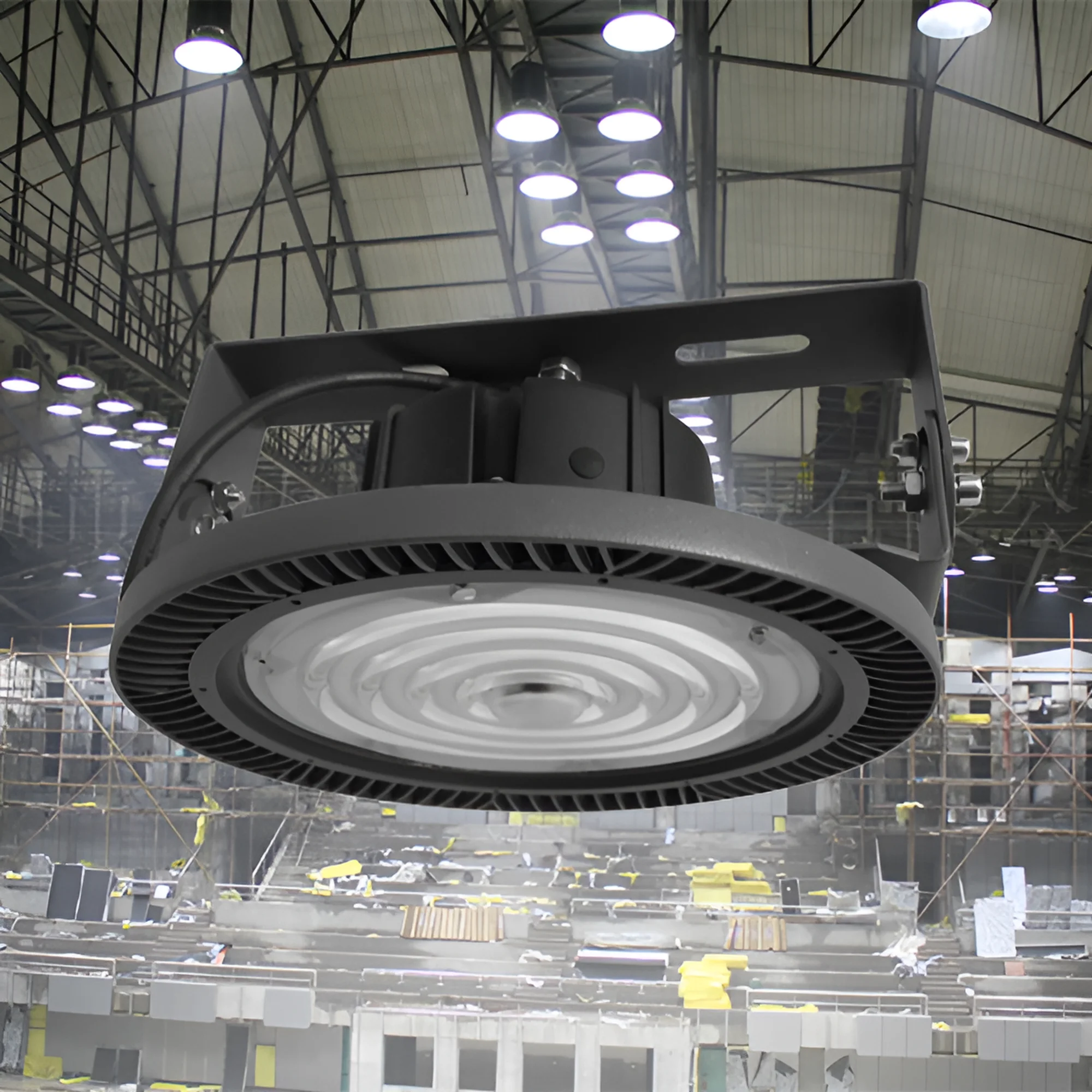 Braytron LED Strahler Außen 150W, 19500 Lumen, Kaltweiß 6500K, IP65 wasserdicht, Fluter Flutlicht Außenstrahler (Grau) – Ansicht 2